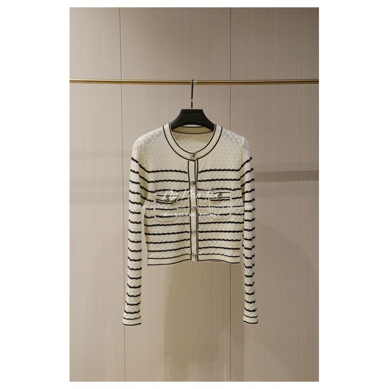 

24 года Ранняя осень Полоски Омолаживающий круглый вырез Приталенный Стройнящий Повседневный Нарядный Короткое пальто Вязаный кардиган Женский Классический стиль Stripes Cardigan S
