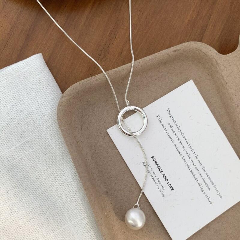 Fashion Light Luxury Round Pendant Necklaces for Women Girls New Gentle Long Adjustable Collarbone Necklaces Jewelry Accessories