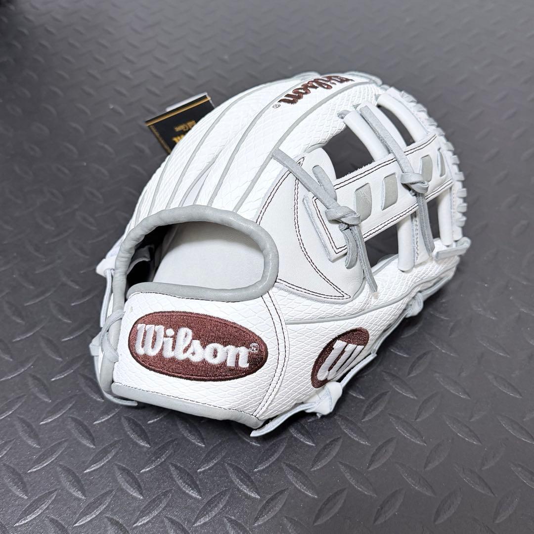 Used Price cannot be lowered List price: 37,400 Wilson Wilson 27 type soft gloves
