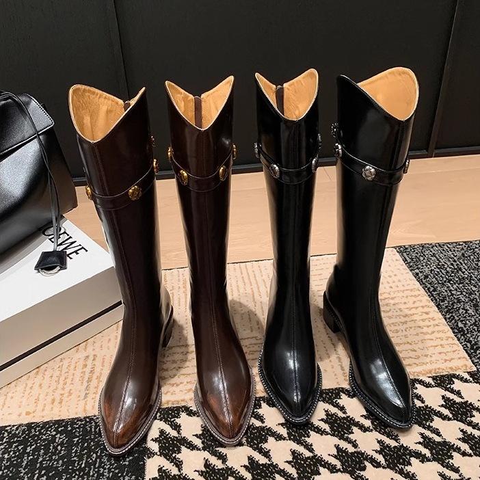 Metal buckle Maillard 2025 new pointed V-mouth straight knight boots women's big tube circumference thin thick heel boots