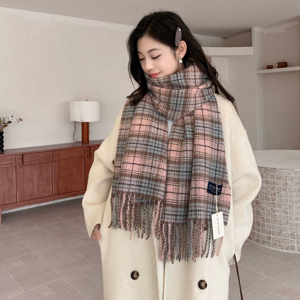Autumn and Winter New Plaid Scarf Female Korean Warm Thickened Fringed Scarf Versatile Couple Winter Fashion Shawl