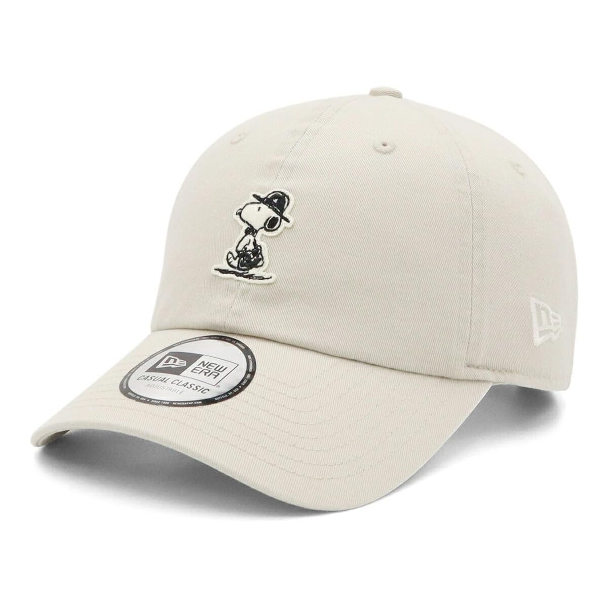 

New Era Casual Classic Cap in and A Peanuts collaboration with This casual classic BB cap offers UV protection for everyday wear and a functional