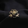 Broche de Aleación para Mujer Forma de Flor de Rosa Hueca Pin de Solapa Trajes Abrigos Bolsos Bufandas Insignia Accesorio Versátil