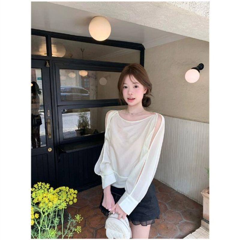 

Kumikumi Stylish Pure Color Strapless Lace-up Long Sleeves Blouse Women Autumn Niche Style Chic Figure Flattering Graceful Tops Picture color L