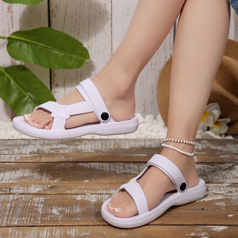 2026 Summer Flat Women's Shoes Comfortable Slip-on Beach Sandals Outdoor Lightweight Casual Slippers Plus Size Women Sandals