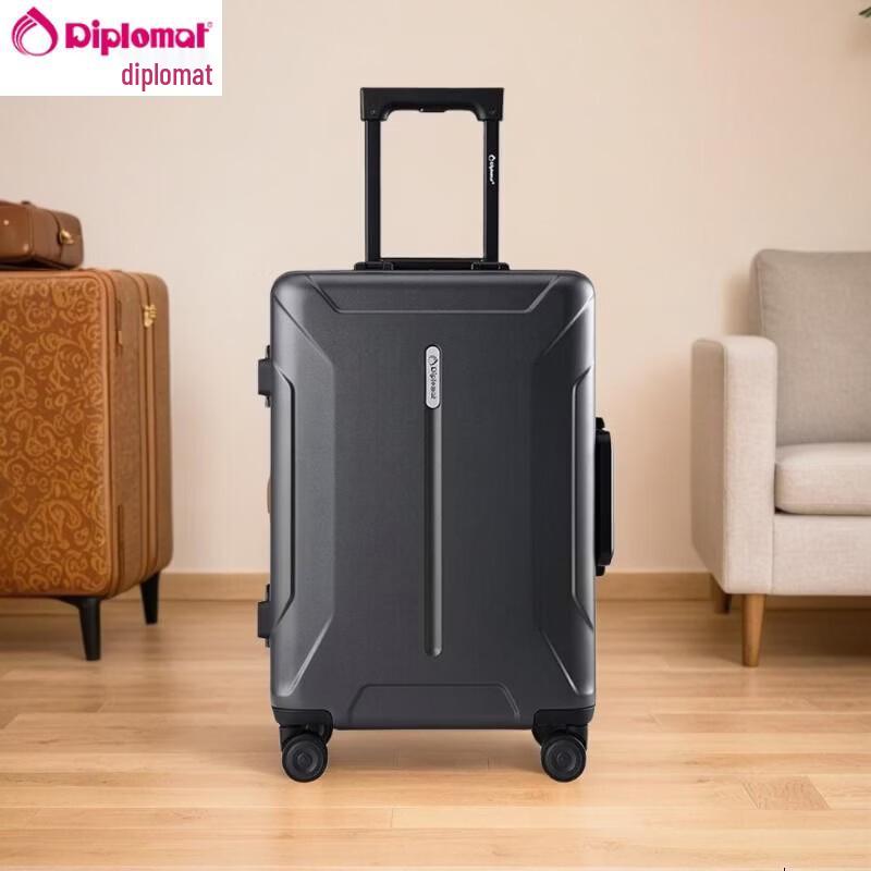 Diplomat Hardside Luggage