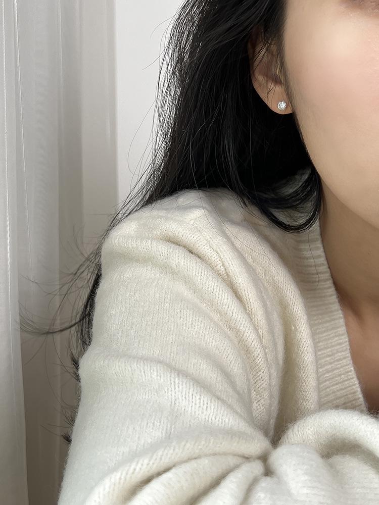 

Серьги-гвоздики из серебра 925 пробы: Элегантные, удобные серьги и аксессуары для женщин, идеально подходящие для сна без снятия