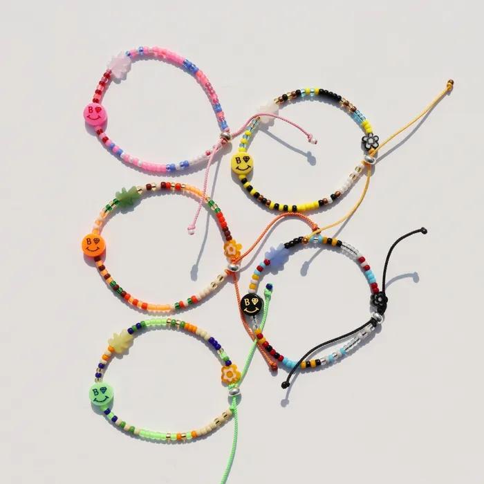 Kitsch Motives Charm Beads Knot Bracelet Kitsch Smile Teddy Bear Charm Beads Thread Bracelet Knot Bracelet