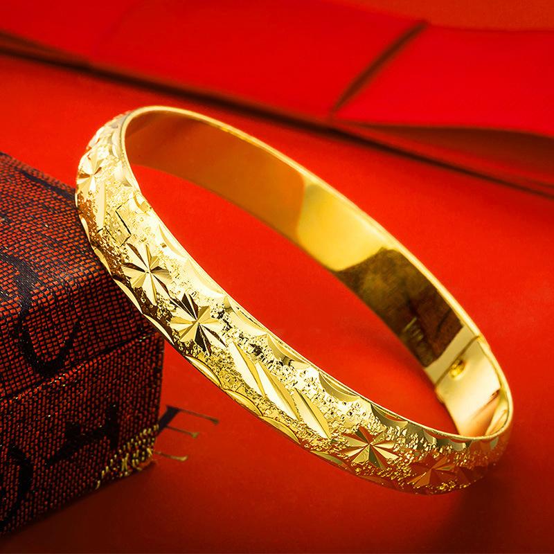 Women's Gypsophila Imitation Bracelet Accessories New Bracelet