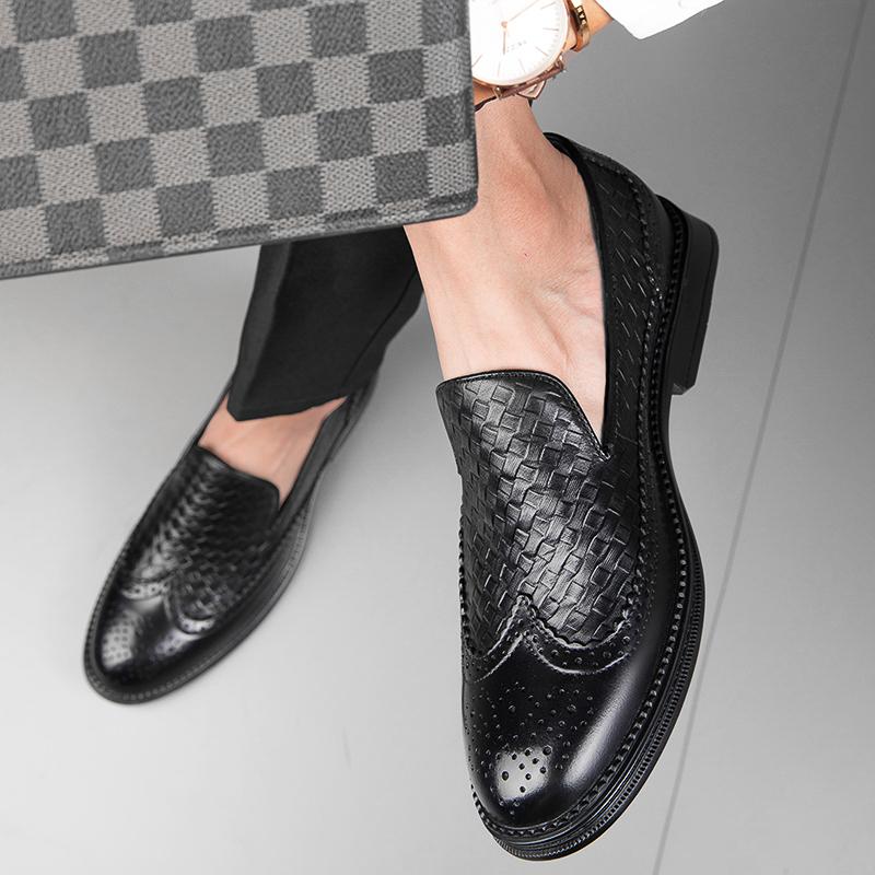 Luxury Brand Men Loafers Men Brogue British Oxford Dress Shoe Male Gentleman Genuine Leather Footwear Business Casual Shoes Men