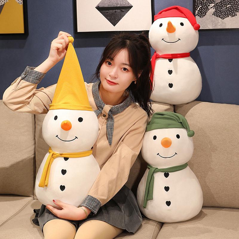 Urocza mała lalka bałwana pluszowa zabawka nosząca kapelusz lalka bałwana dziecięca szmaciana lalka dla dziewczynek prezenty świąteczne