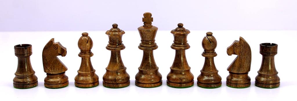Title Stonecraft Tall Edition Wooden Chess Staunton Style Figurine 9.5cm King/Pawn Collector's Piece,