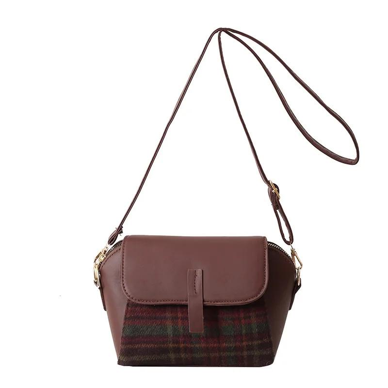 Retro Female Shoulder Crossbody Bag Niche Design Female Messenger Bag Simple Fashion New Trend Winter