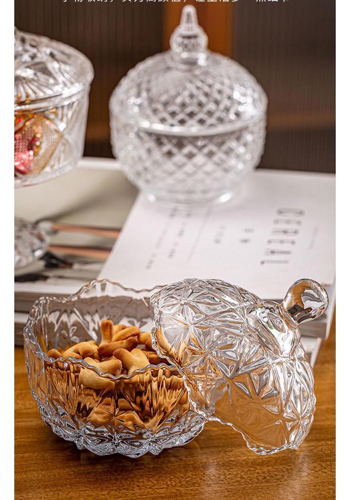 Stylish Glass Storage Jar with Lid: Versatile Clear Jar for Candies, Cotton Swabs, Makeup Brushes, Pens, or Tea.