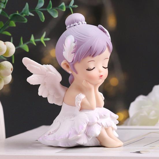 Mädchen Figur realistische Cartoon Mini Auto Ornament Engel Statue Home Decor