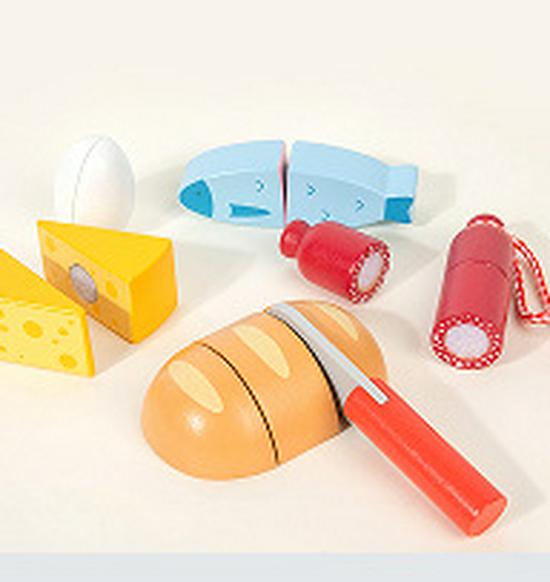 Children s Wooden Kitchen Playset: Pretend Cooking Utensils & Food Cutting Toys