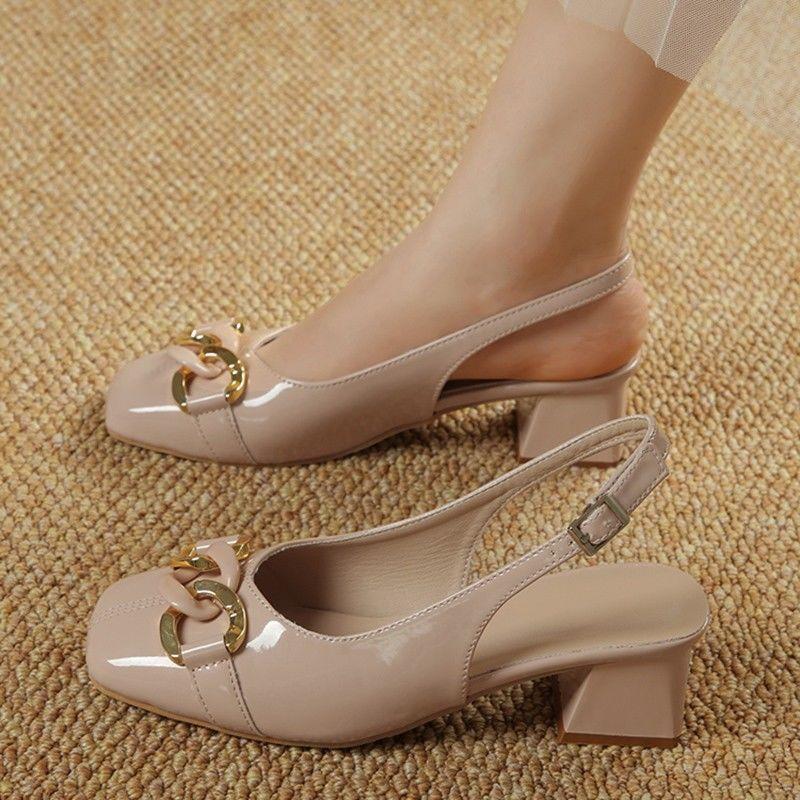 Foreign style fairy style square head female shoes 2025 summer new fashion versatile niche design sense bag head sandals female