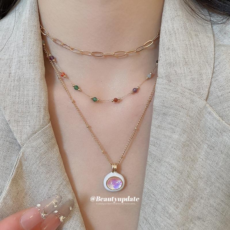 New multi-layer colored stone drip oval necklace niche design sense collarbone chain fashionable versatile neck chain