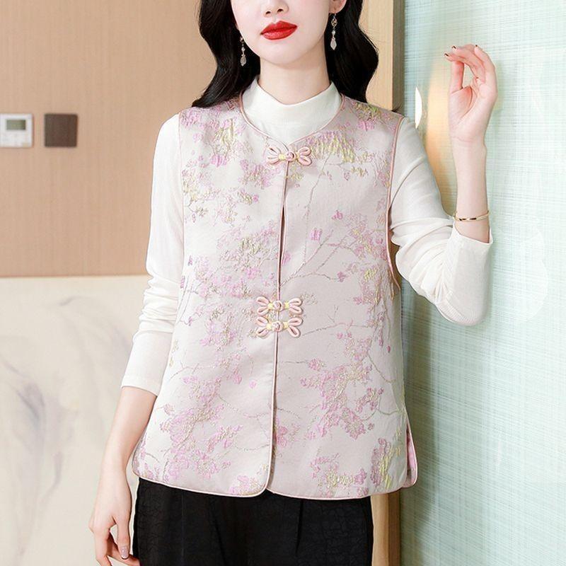 Embroidered buckle vest high-end vest