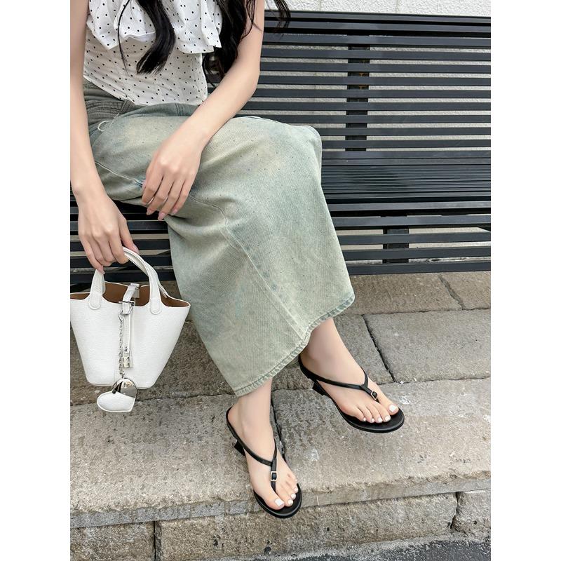 Eiyken Designer Buckle Clip Toe Women Slippers Fashion Wedges High Heels Sandals Summer Flip Flops Female Shoes