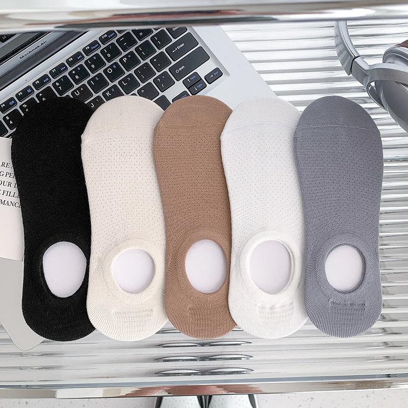 Men's Summer Thin Mesh Breathable Boneless Invisible Socks Silicone Non Slip Heel Socks