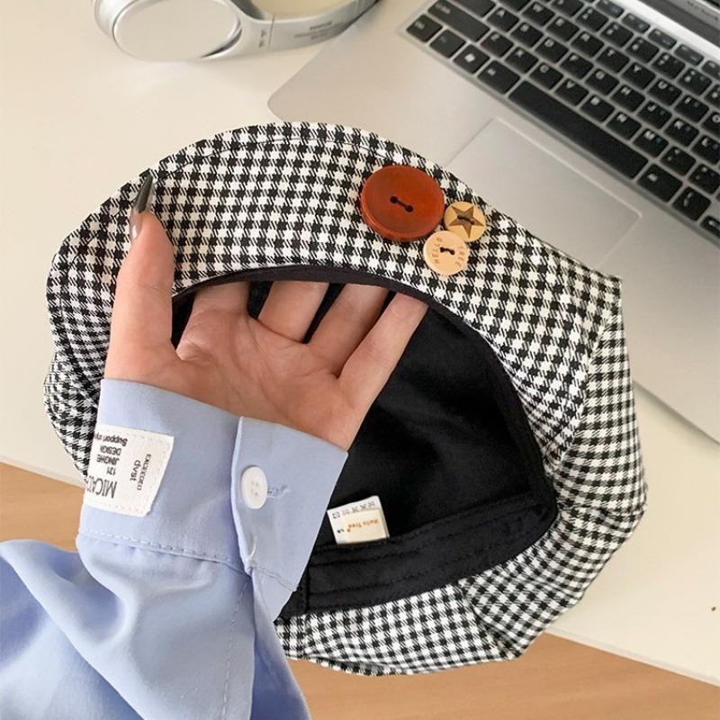 Autumn new niche button plaid beret female face small cloud painter hat trendy high sense