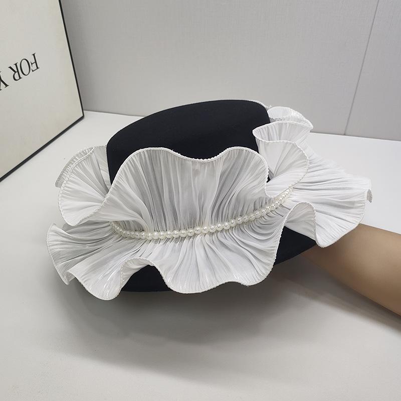 Original Design White Elegant Wedding Hat French Elegant Retro Hepburn Autumn Winter Celebrity Pearl Wool Lace Flat Top Hat