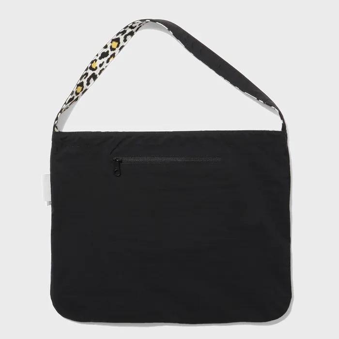 SIO Reversible Shoulder Bag _ Long Black Leopard & Black