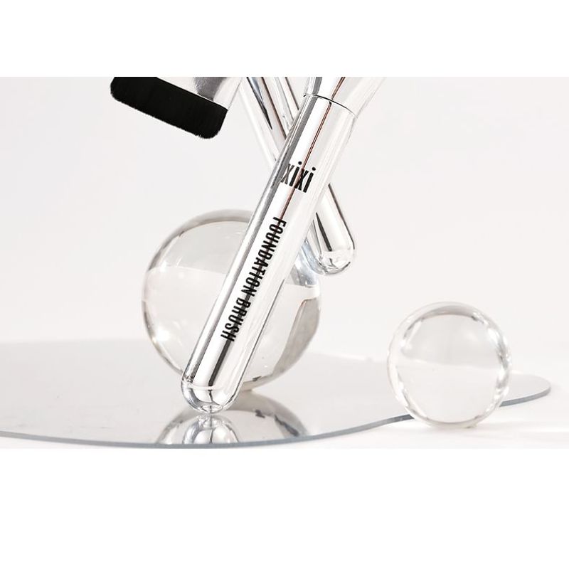 xixi - Flat Head Foundation Brush