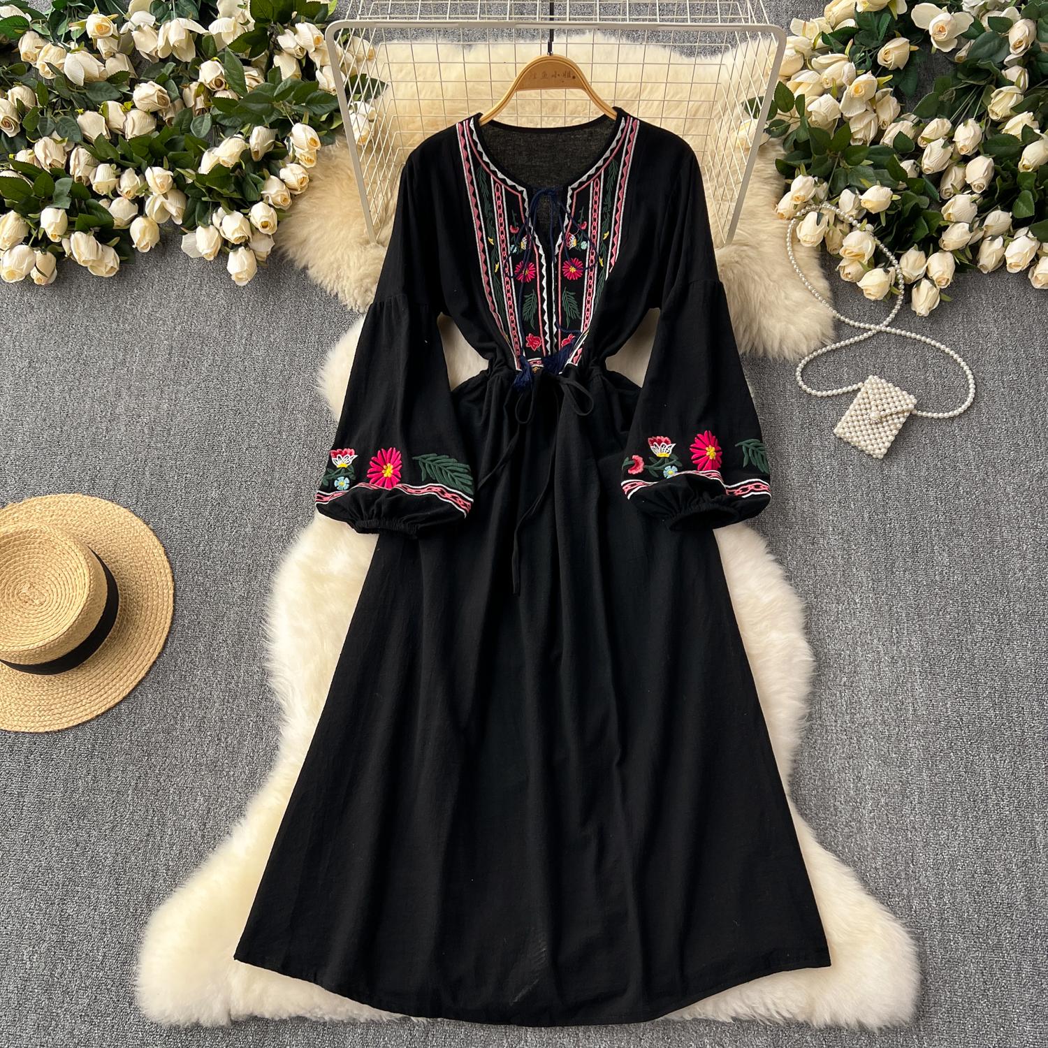 

Винтажное элегантное платье с V-образным вырезом и вышивкой, рукавами-фонариками, повседневное платье-трапеция для женщин, модное летнее весеннее платье-платье One Size чёрный