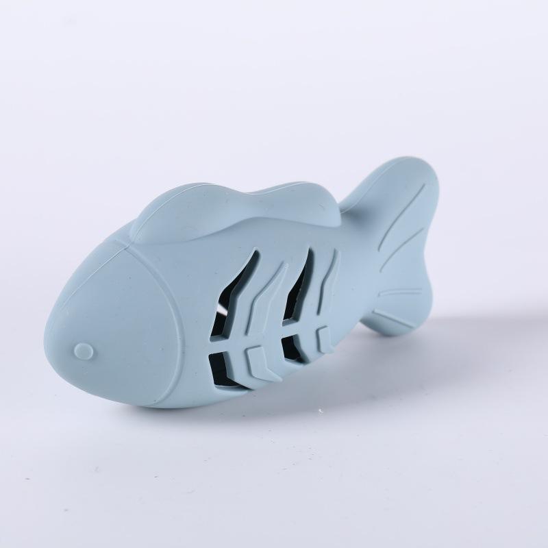 Small Fish Hiding Food Grinding Teeth Entertainment Pets Interactive Toys Durable Bite-Resistant Silicone Hide Snacks Pets Toy