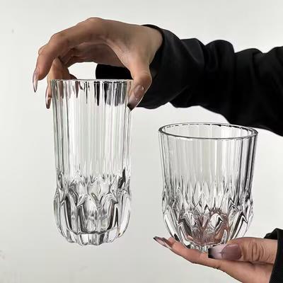 2 Piece Set of Glass Cups Diamond-shaped Glasses Transparent Thickened Wine Glasses Luxury Cocktail Glasses Juice Glasses Hiking