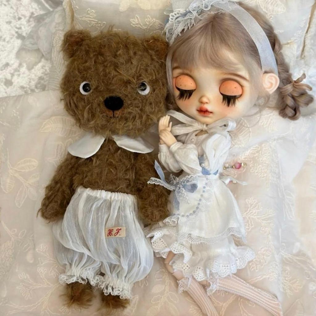 [USED] Fluffy Teddy Bear, Teddy Bear Plush Toy, Handmade by Overseas Artists, Bear