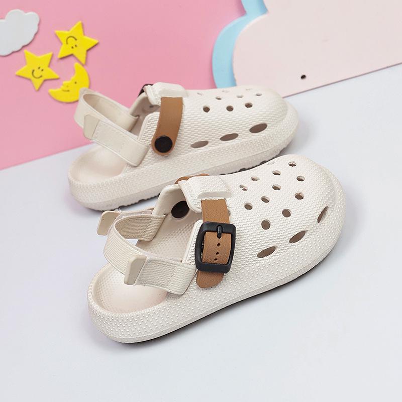 Yeni Yaz Çocuk Birkenstock Sandaletleri: Nefes Alabilir, Kaymaz, Cırt Cırtlı, Anaokulu ve Okul Kıyafetleri İçin Delikli