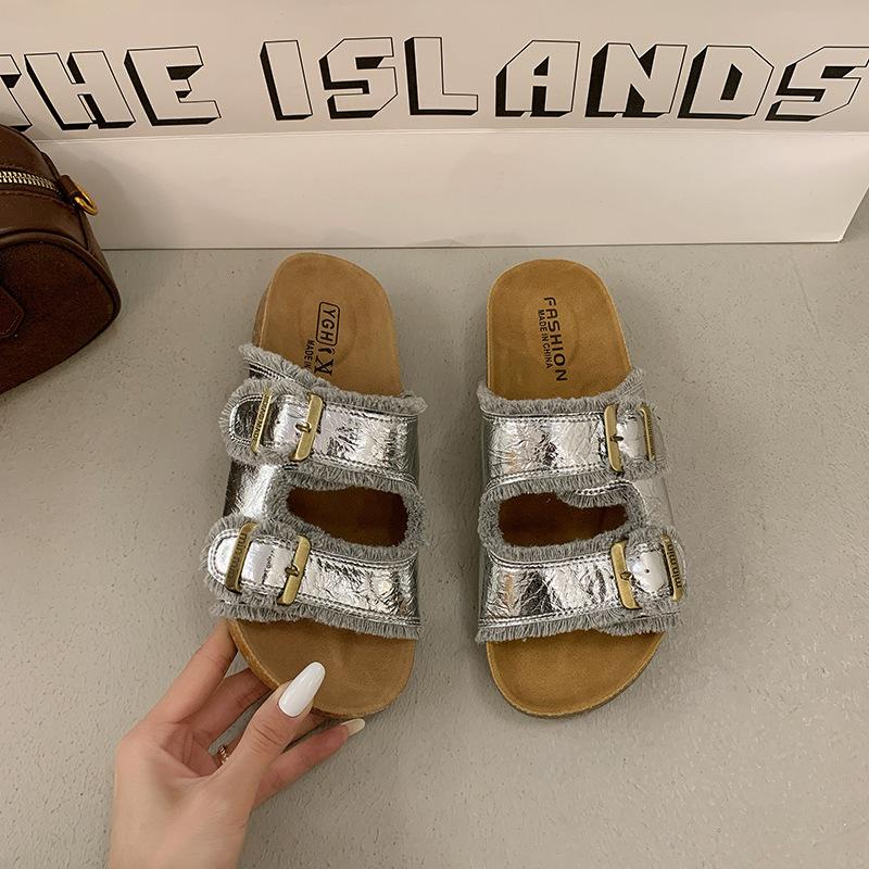 

2025 new slippers cool slippers outer wear summer thick bottom casual with beach one-word drag soft bottom skirt women 40 серебряный