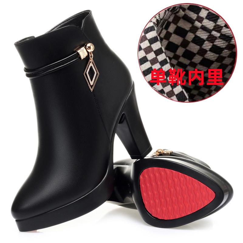 

2024 Осень Зима Новые короткие сапоги на высоком каблуке Женские ботильоны на толстом каблуке Туфли на высоком каблуке Теплые плюшевые сапоги 36(Foot 23cm)