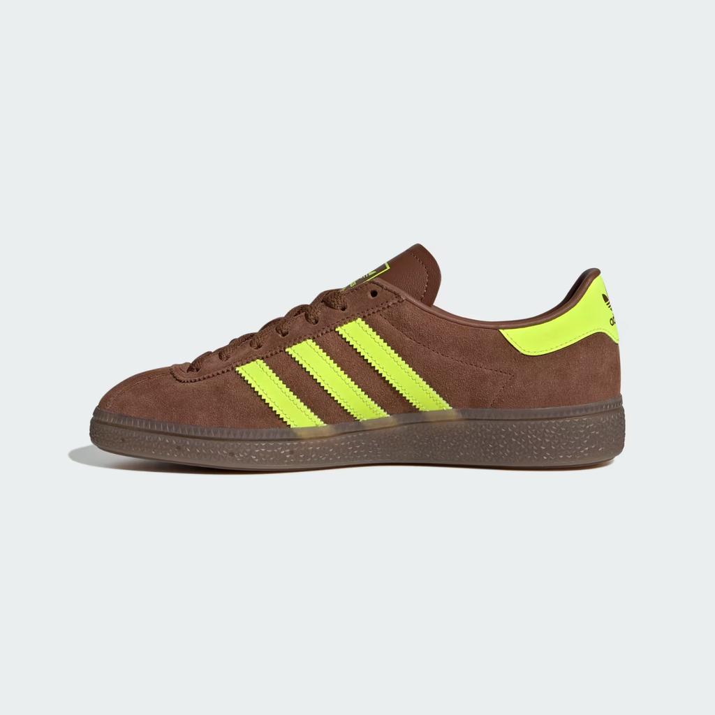 JS3996 Adidas Originals Munchen Preloved Brown Solar Yellow Gum (Men's)