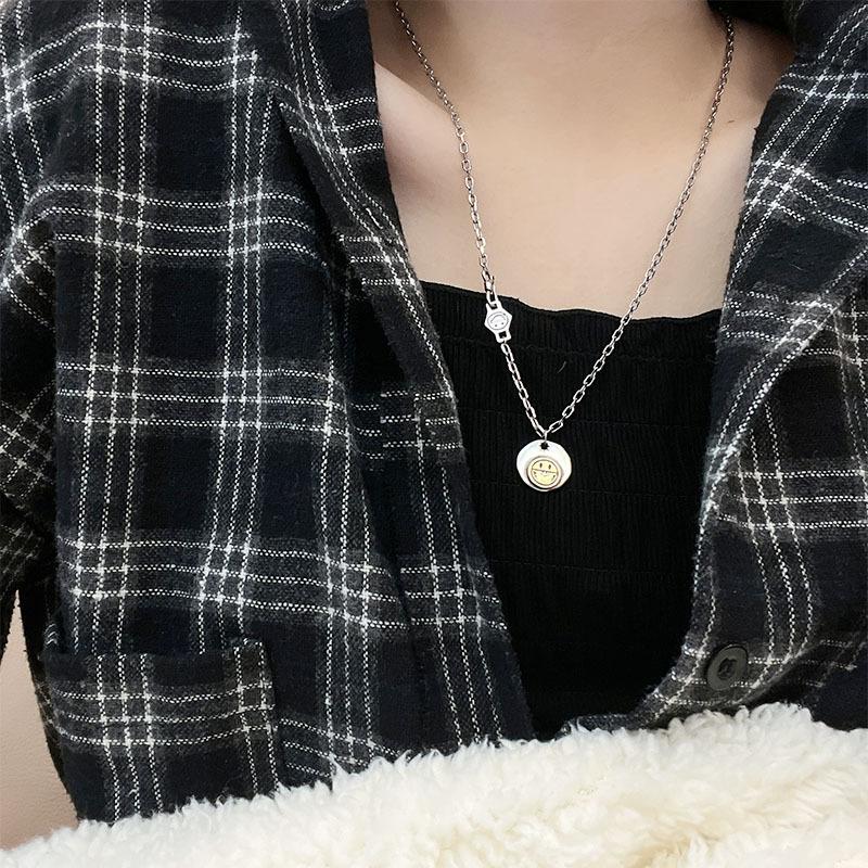 Vintage Gold Lustiges Smiley-Gesicht Anhänger Halskette Damen Lange Leichter Luxus Pullover Kette Trendige Accessoires