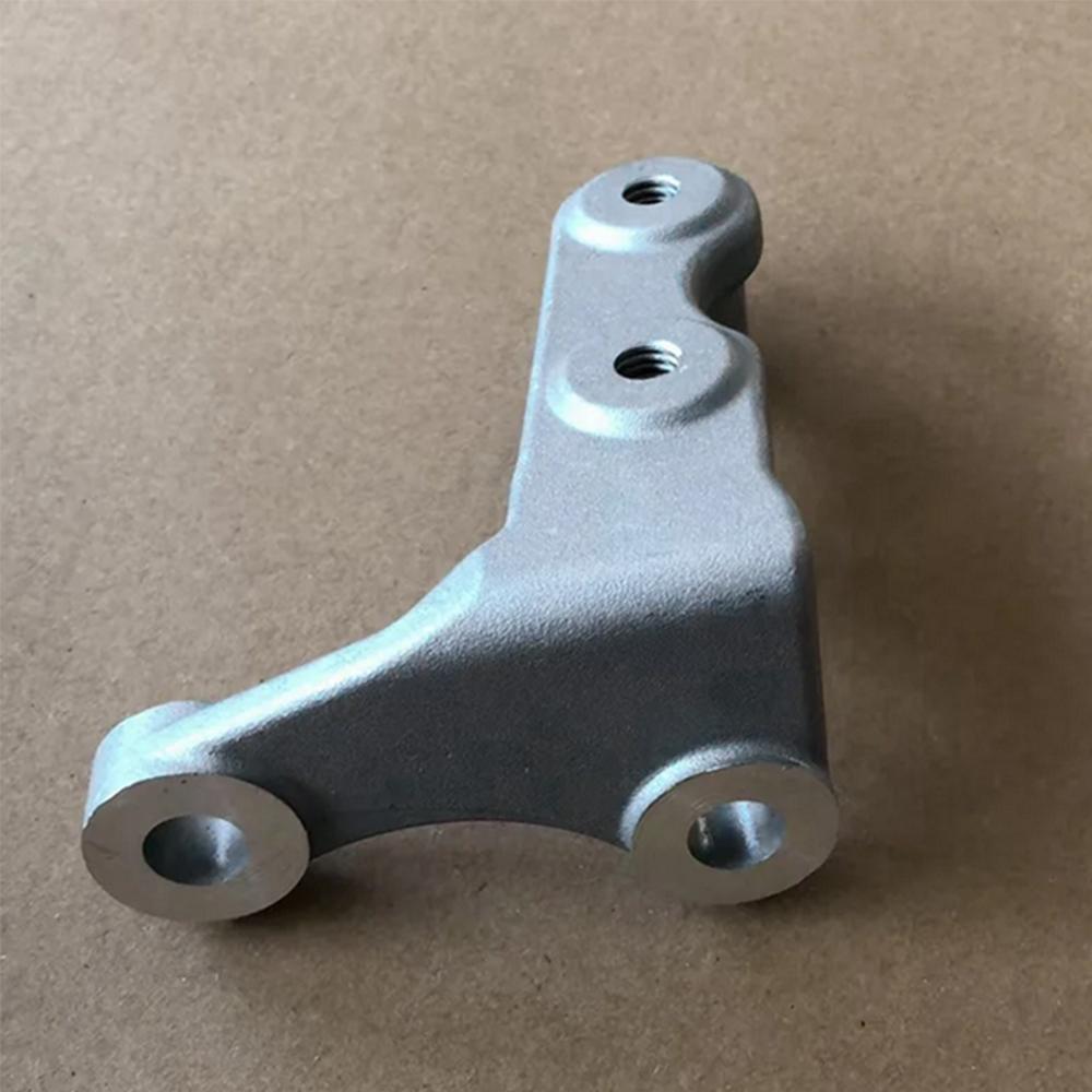 Front Right Axle Mount Bracket BB5Z-3K305-A For 11-15 Ford Lincoln BB5Z3K305A