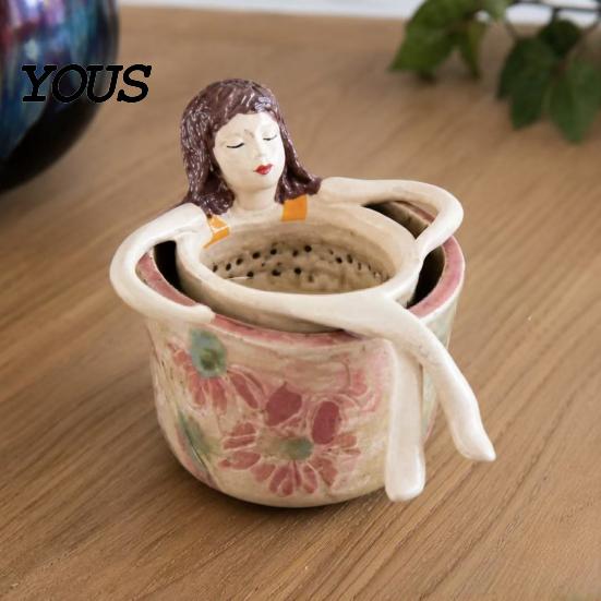 Unique Tea Steeper for Loose Bathing Girl Infuser Leaf Tea, Fine Mesh Strainer, Creative Resin Compact Office Sitting Figure Filter Cups and
