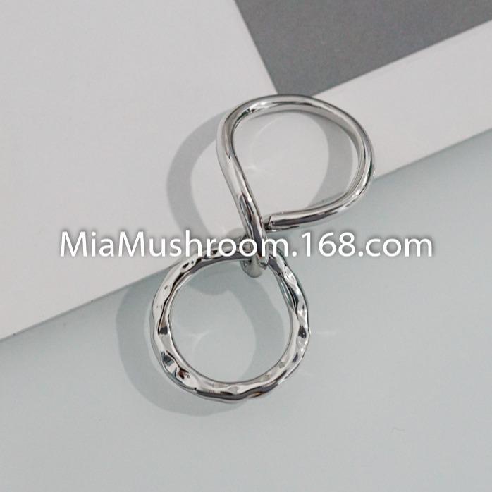 

Trendy Irregular Double-Layer Ring with Minimalist Design for Women One Size золотой