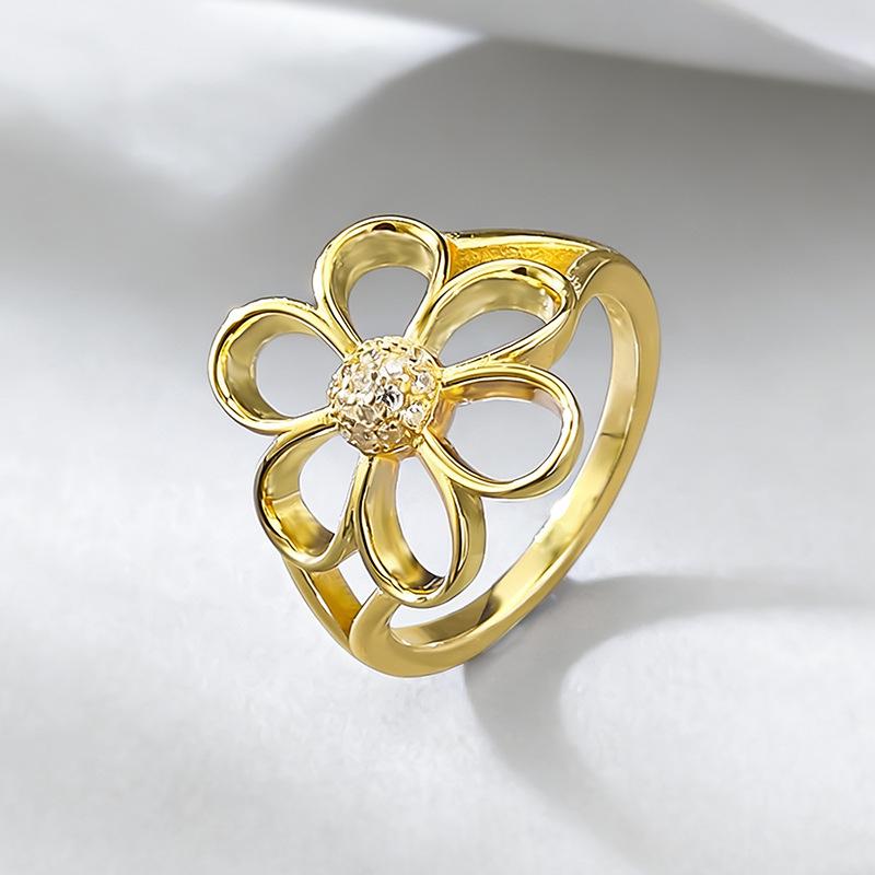 Xiancan S925 Sterling Silver Gold Plated Hollow Flower Ring with Diamond Stamen - Exquisitely Versatile.