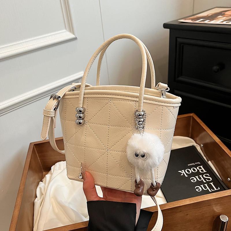 

IELGY fashion diamond bucket bag, versatile niche shoulder messenger bag белый