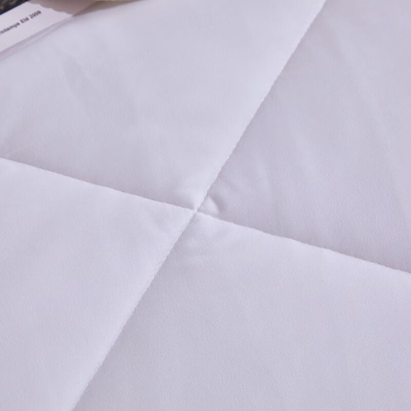 Woodpecker 100% Pure Wool Winter Quilt