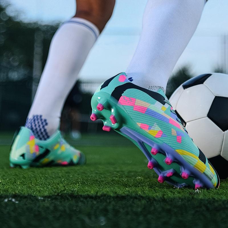 Men's Low-top Football Boots Large Size Long Nails PU Leather Boys Soccer Shoes Nailing Anti-slip Football Boots