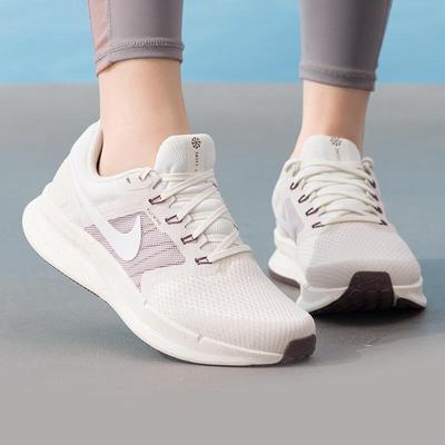 Women's DR2698-020 All-Season Running Shoes