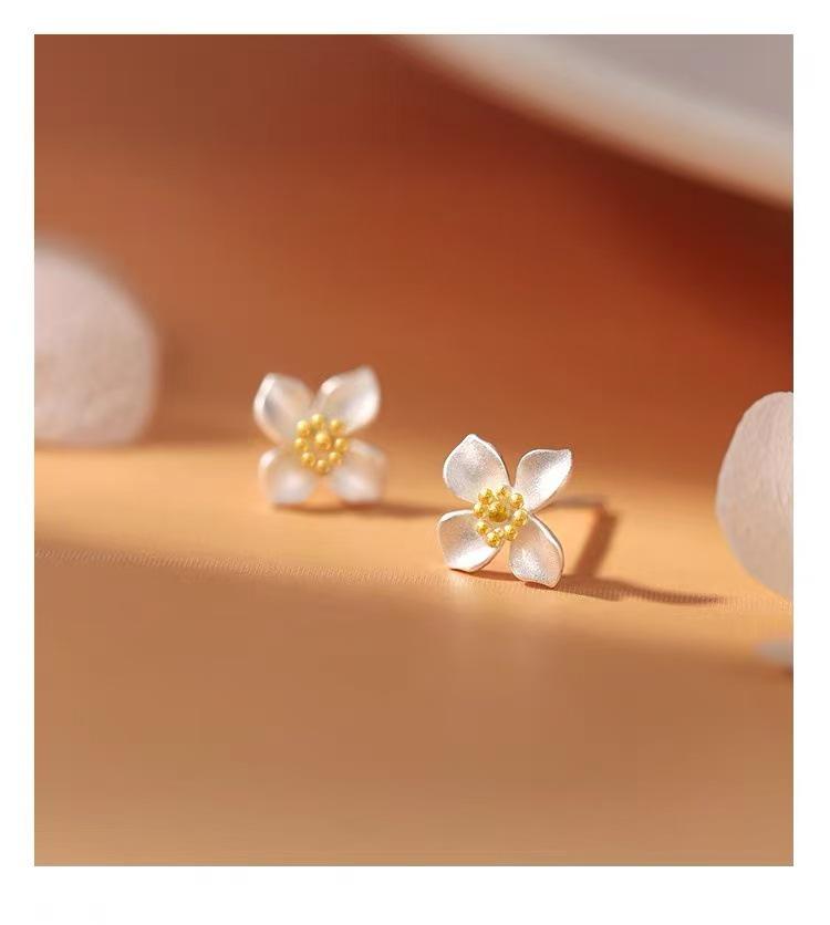 2025 Niche Luxury Gardenia Earrings: 925 Sterling Silver Studs for Women