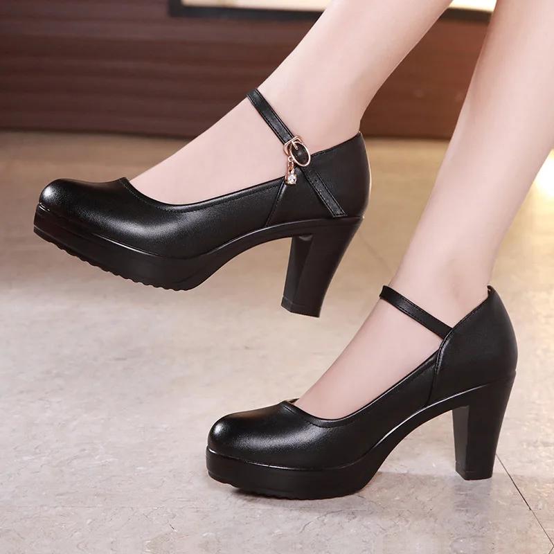 8/10cm Round Headed Waterproof Platform Small Size Shallow Thick Bottom Wedding Shoes Bride Platform Pumps Block High Heels Shoes for Model Mom