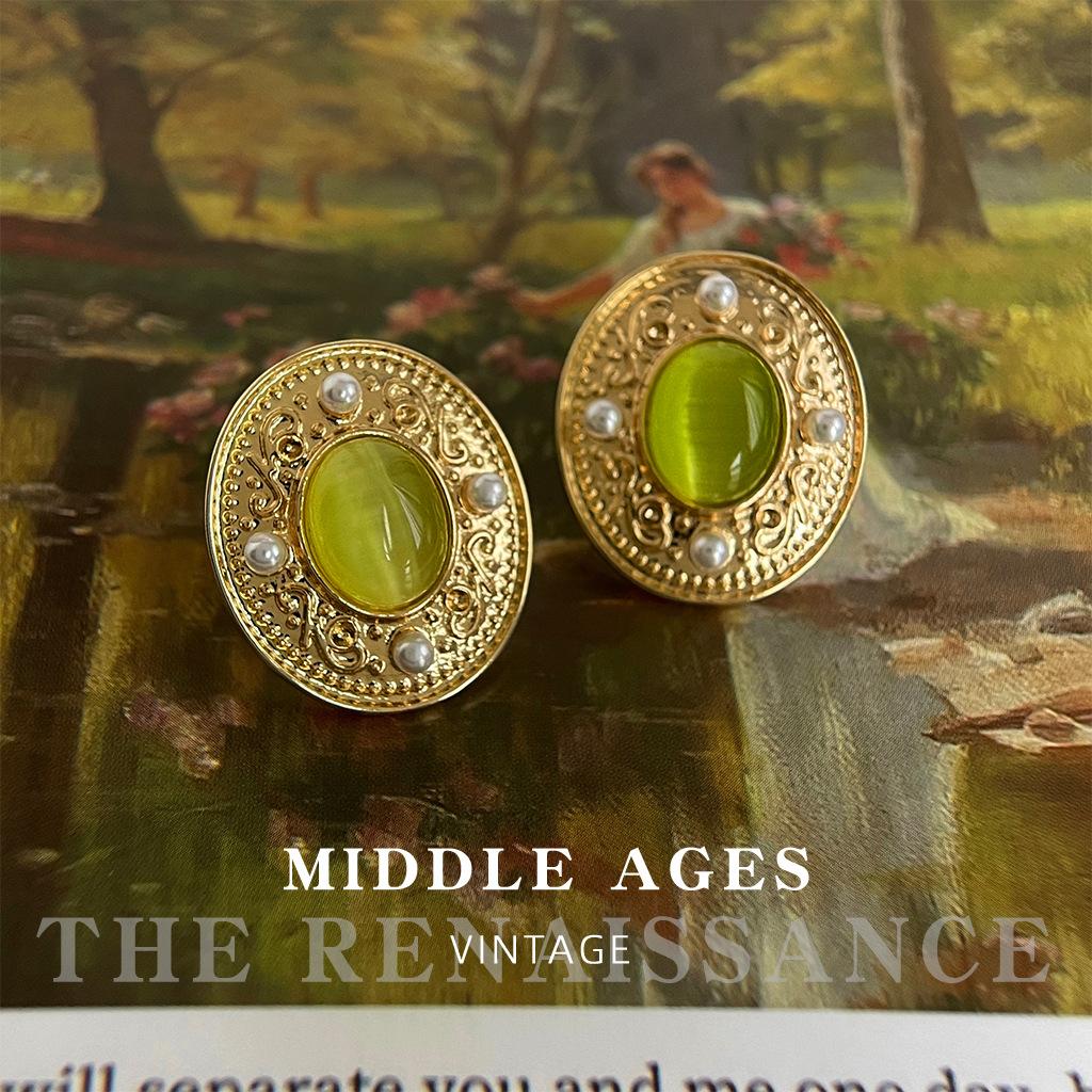 [Renaissance] French court wind green glass opal geometric earrings elegant pearl earrings