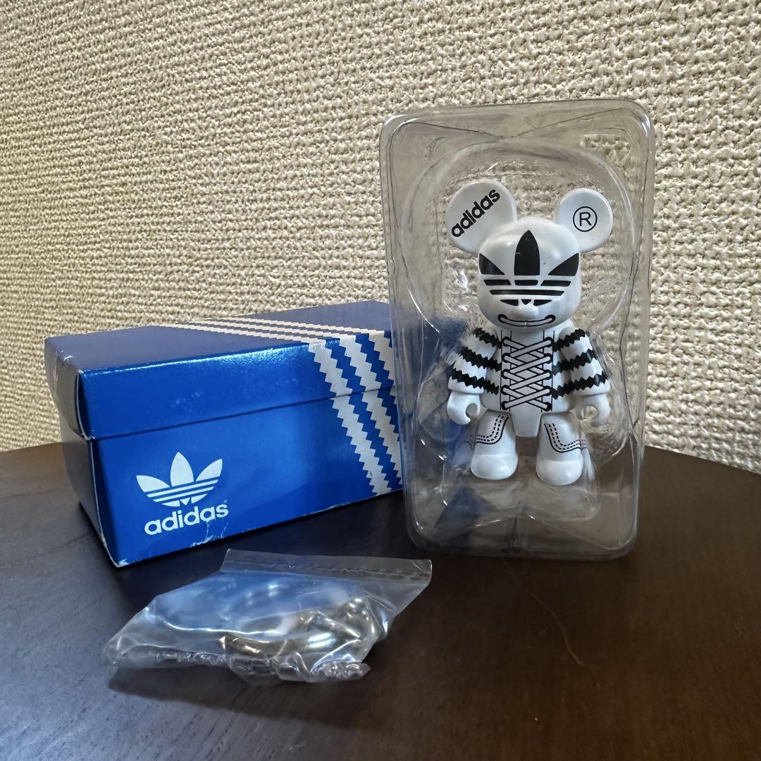 

[USED] Limited edition adidas BE@RBRICK Bearbrick